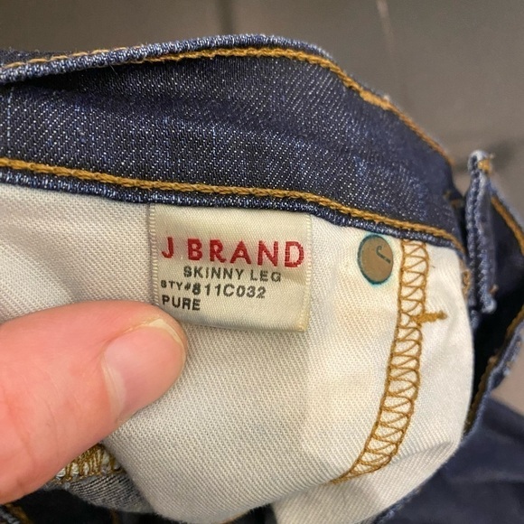 J brand skinny cropped dark jeans in size 26 - Picture 4 of 7